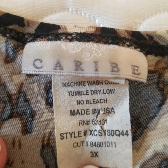 Caribe liquid knit animal print top. - Picture 4 of 8